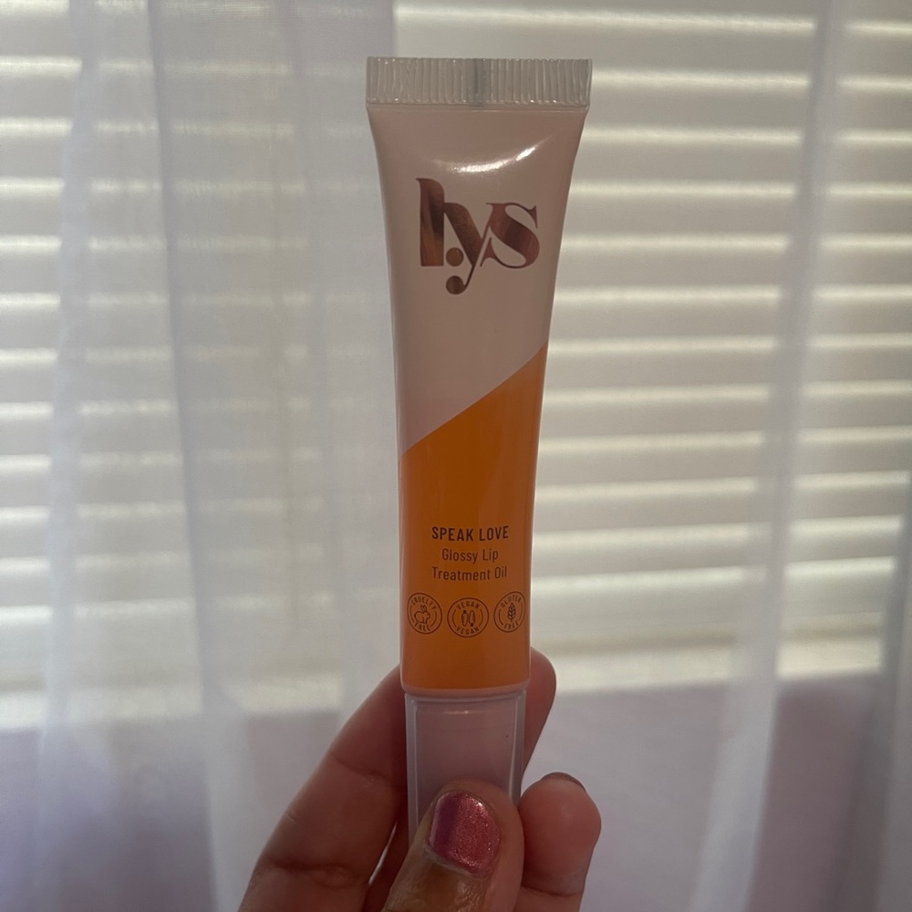LYS Beauty Speak Love Glossy Lip Treatment Oil